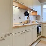 アパート Moin ティメンドルファー・シュトラント