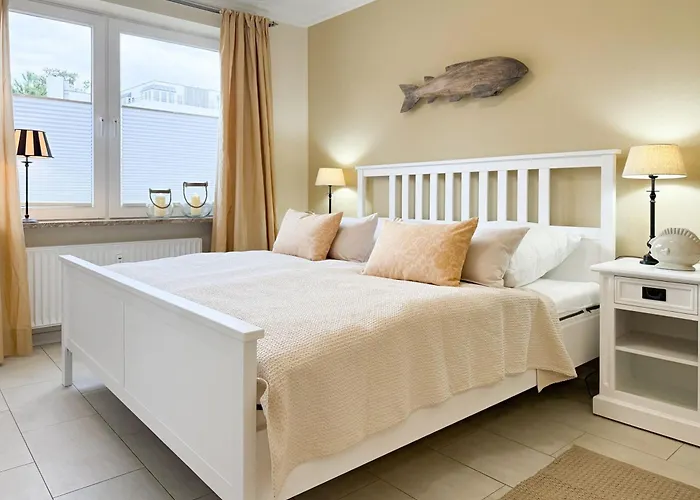 Moin * تيميندورفير ستراند